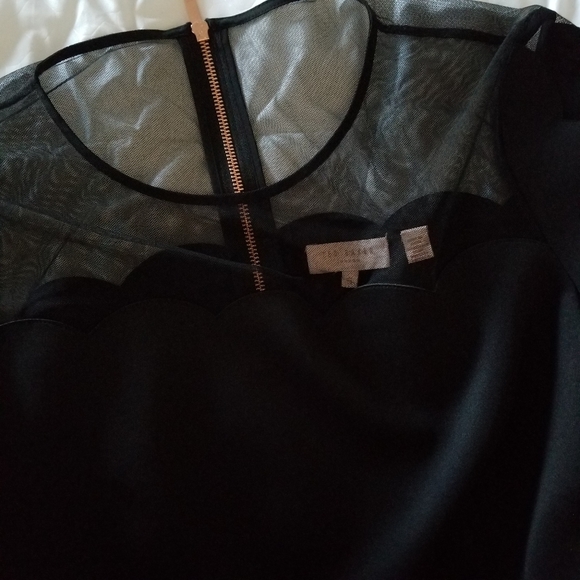 🍒NWOT🍒 TED BAKER SCALLOPED EDGES SKATER DRESS - Picture 6 of 6